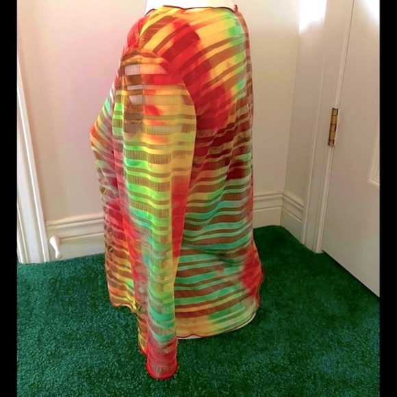 Y2K Top with sheer & opaque multicoloured stripes over light burgundy camisole - Picture 11 of 16